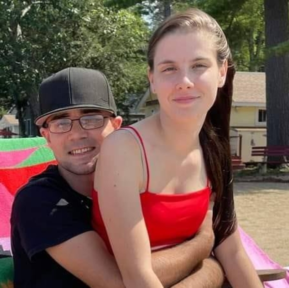 Meet your Posher, Devan - Picture 1 of 1